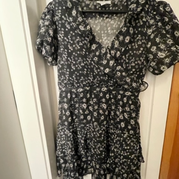 Flowered Chiffon Mini Wrap Dress from Top Shop - Picture 2 of 3